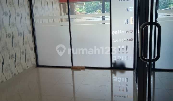 Ruko Baru Renovasi 3 Lantai Di Rajawali Siap Pakai