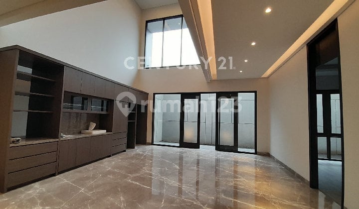 Rumah Baru Lux di Setra Duta Semi Furnished