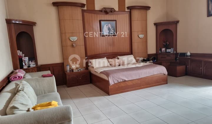 Rumah Asri 3 Lantai Di Sayap Sukajadi Bandung