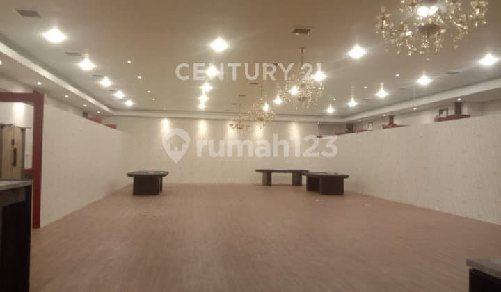 Multipurpose Building Suitable for Business Location