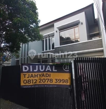 Luxury House Batununggal Indah Bandung