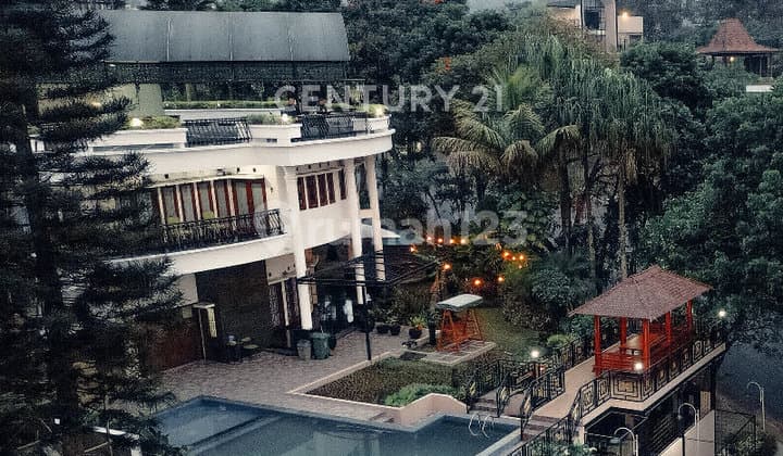 Rumah Villa Mewah 3 Lantai Di Mainroad Resor Dago Pakar Bandung