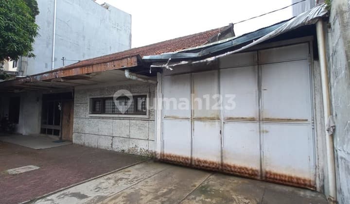 Hitung Tanah Rumah Mainroad Luas Besar di Padjajaran Bandung