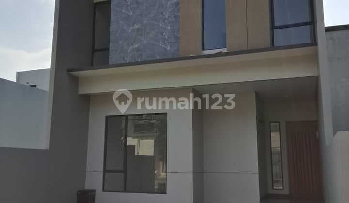 Best New Good House in Mekarwangi Bandung