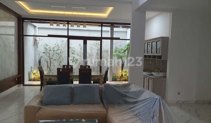 Rumah Full Renovasi Siap Huni di Batununggal Bandung