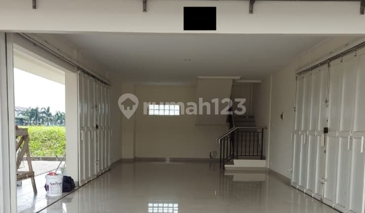 2-story Shop House at Buah Batu Square, Excellent, Strategic, Commercial Area. Negotiable.