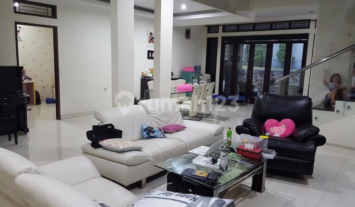 Nice 2-Story House in Sukamulya Pasteur, Bandung