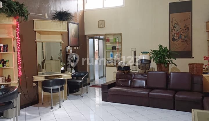 Rumah Ruang Usaha Strategis Balonggede Bandung Dekat Komersial