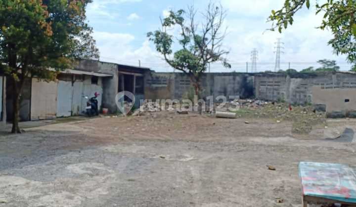 Gudang Lokasi Strategis Dekat Exit Tol Buah Batu, Ciganitri, Bandung
