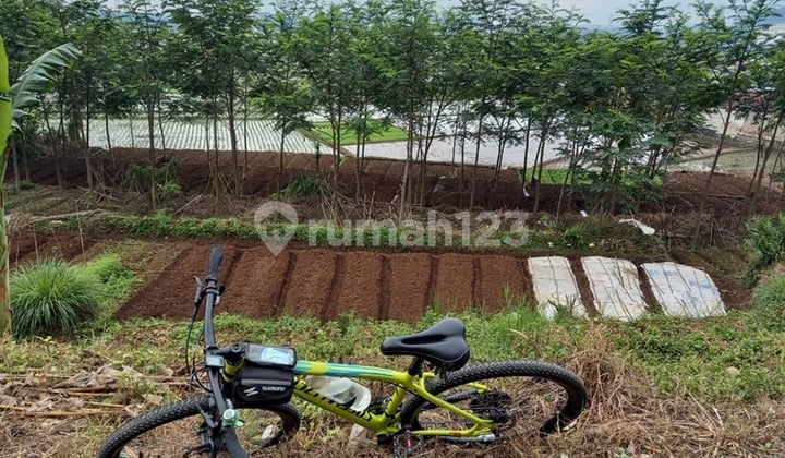 Tanah 2.156 m² Kutawaringin