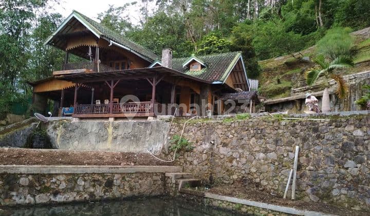 Villa 2 Lantai Bagus di Ciwidey, Bandung