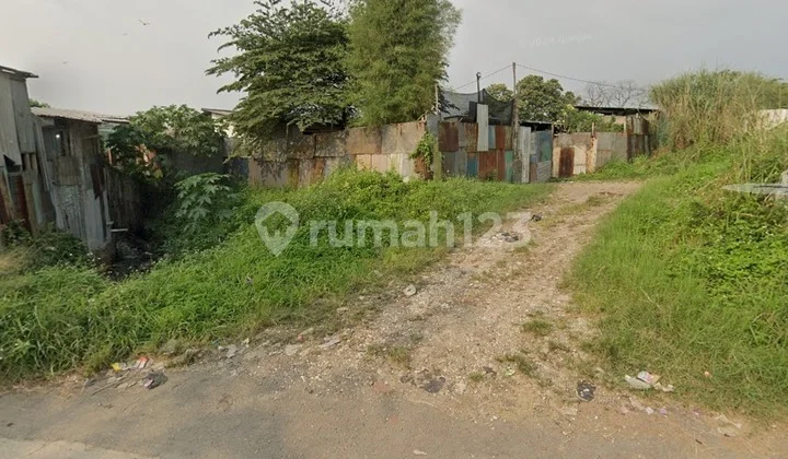 Land, in Cigondewah Land, in Cigondewah