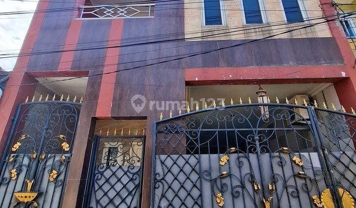 Jual Rumah 3 Lantai Di Perumnas 1, Cibodasari, Tangerang