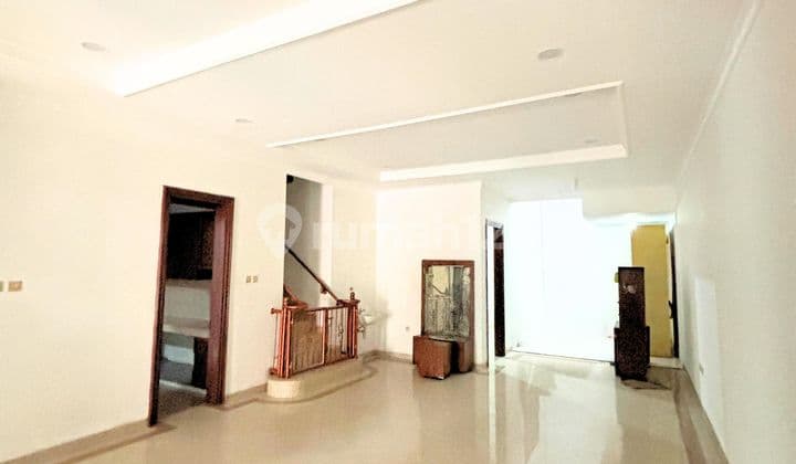 For Sale House in Tanjung Duren Utara 7B Size 6.8 M