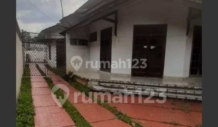 Jual Rumah LT. 525M2, Lb.200m2 di Pasar Minggu, Jakarta Selatanu
