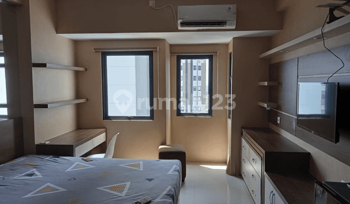 Apartemen Cornel Eklusif Di Komplek Univ Uc .full Interior Dan Furnis Harga Dibawah Pasaran Unik