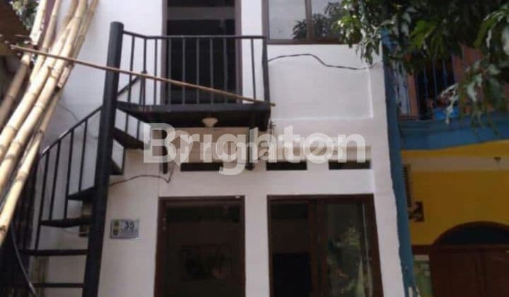 Rumah murah 2lt di tengah kota Depok