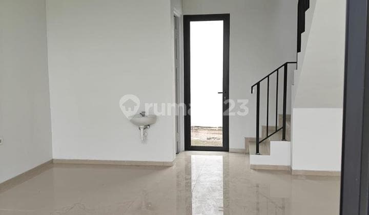 Disewakan Ruko 2 Lantai Murah (Park Sunrise)