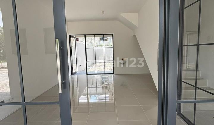 For Rent Amesta Living Shop House