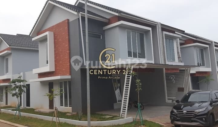 New House in the UHouse Bintaro Jaya Cluster