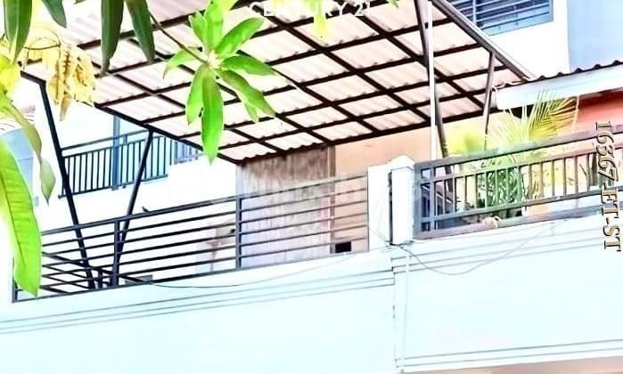 Dijual Rumah Siap Huni di Cluster Bagus di Puri Beta