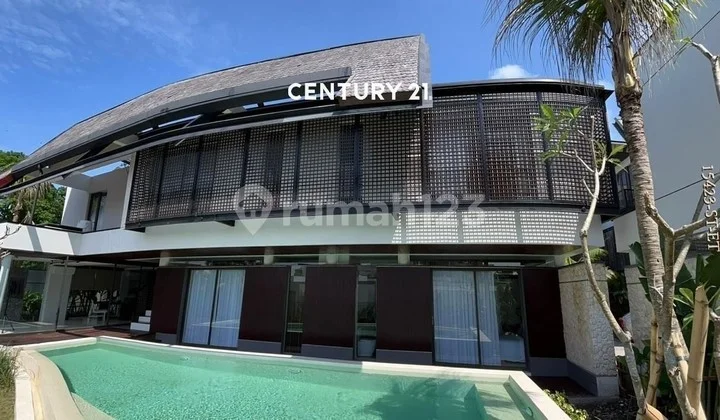 Vila Siap Huni Dijual Dengan Design Kemewahan Di Kompleks Vila