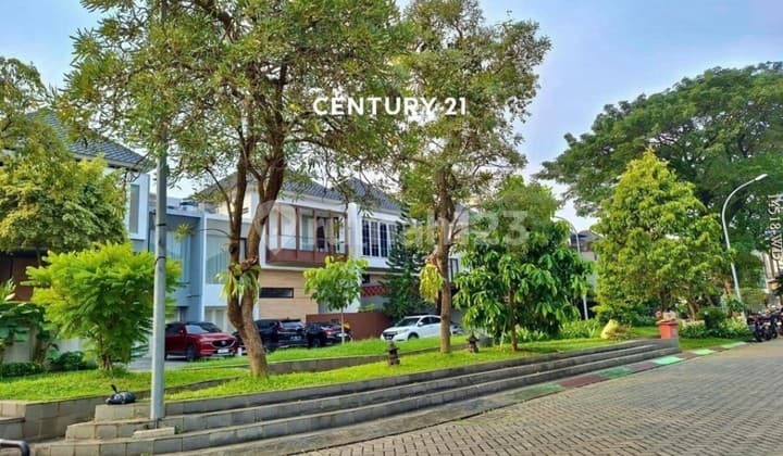 Beautiful House in Front of Park in Kebayoran Bintaro Jaya Sector 7