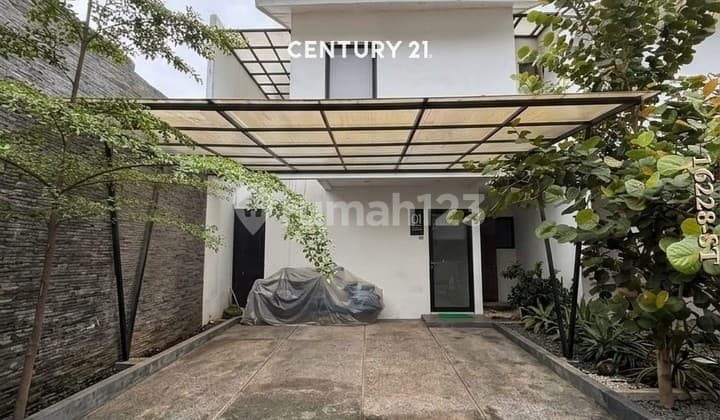 Dijual Rumah Dalam Cluster Depan di Jagakarsa