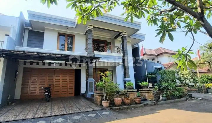 Hot Sale Comfortable Cluster Home in Sector 8 Bintaro
