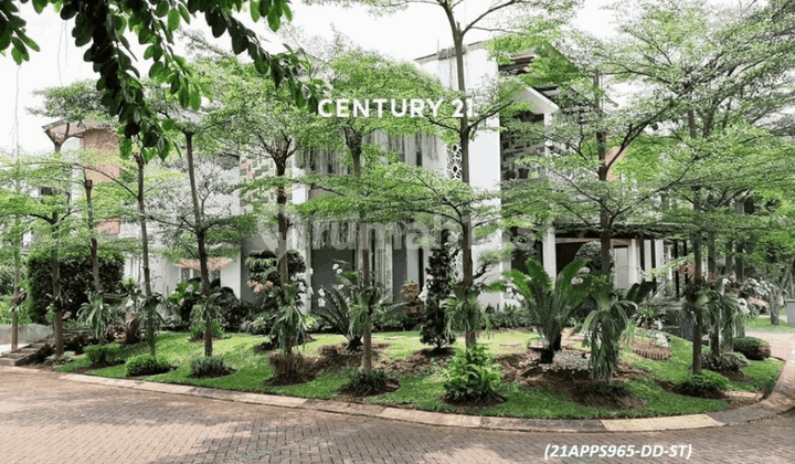 Rumah Hook Depan Taman Sudah Renov di Discovery Bintaro Jaya