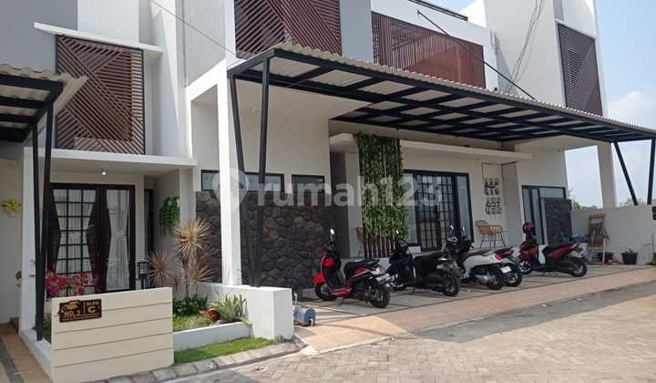 Rumah kost Premium Lokasi Poros Jalan Dekat Kampus UMM Malang dan tempat wisata