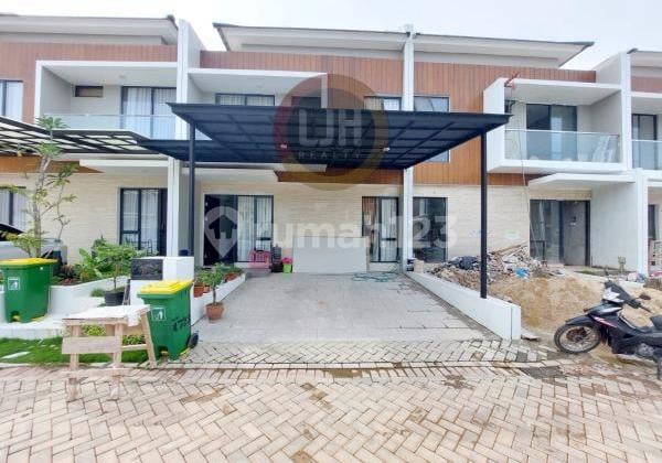 Dijual Rumah di Lavish Hill Batam Kota