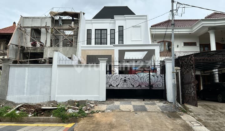 Rumah Komplek Al Jalan Arafuru, Duren Sawit, Akses Jalan Besar