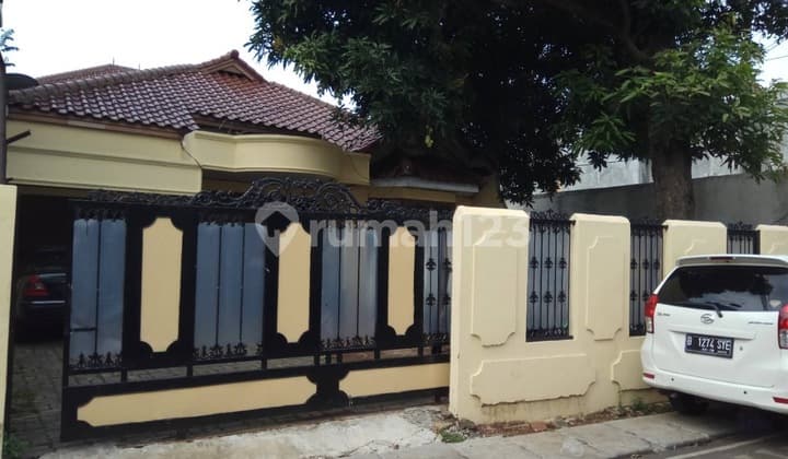 Rumah di setiabudi menteng atas selatan akses 2 mobil