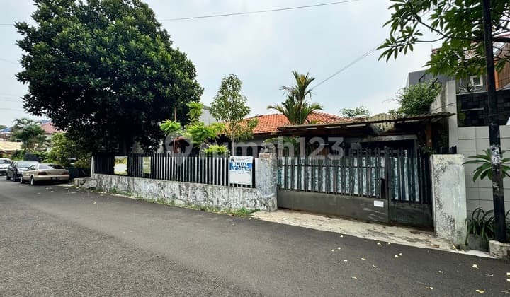 Rumah Hitung Tanah di Dalam Komplek Gudang Peluru, Akses Jalan Lebar