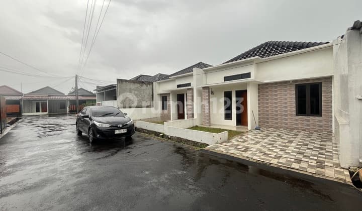 Rumah Di Dalam Komplek Cluster Citayam Depok Casa De Royal Village