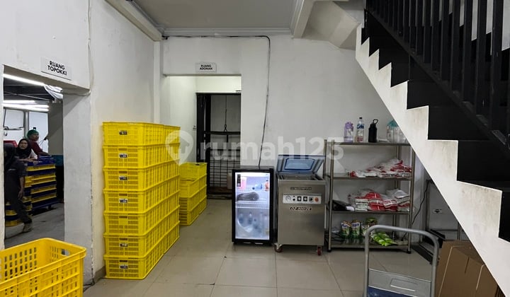 Attached Shophouses on Asem Baris Raya, Access via Asem Baris Main Road