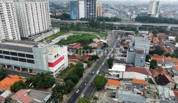 Rumah Dan Hotel Dibawah Njop 26m, 32 Kamar, Akses Jalan Raya, Cocok Untuk Bisnis
