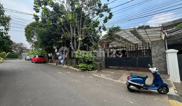 Rumah di Dalam Komplek Pancoran Indah Ligamas