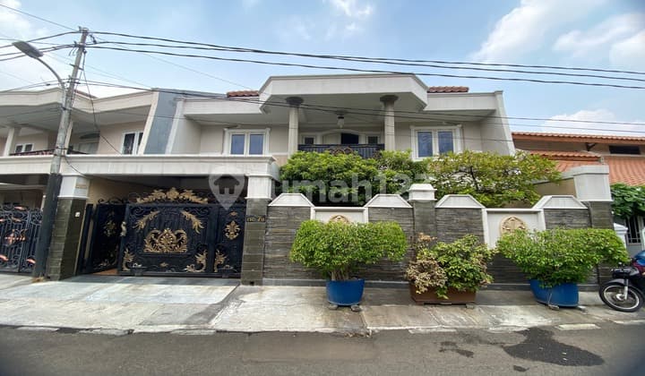 Tebet Timur, Akses 2 Mobil, Rumah Mewah
