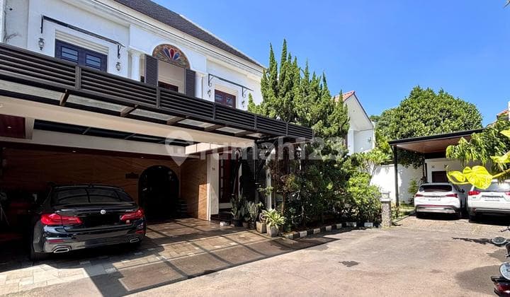 Ruma Mewah Dalam Komplek Elit di Kemang Area Bebas Banjir