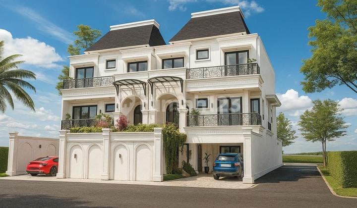 Luxury House with Elevator and Swimming Pool, Access for 3 Cars