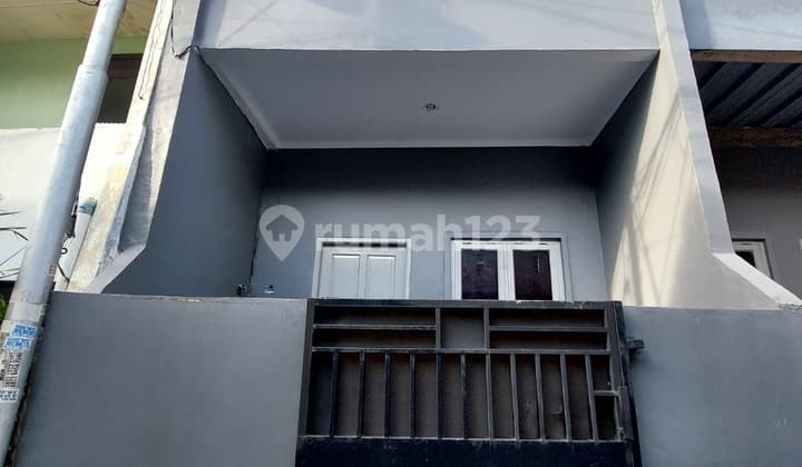Rumah baru 2 lantai tanjung duren