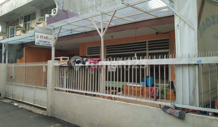 For Sale, Grogol House, Suitable for Building a Boarding House.