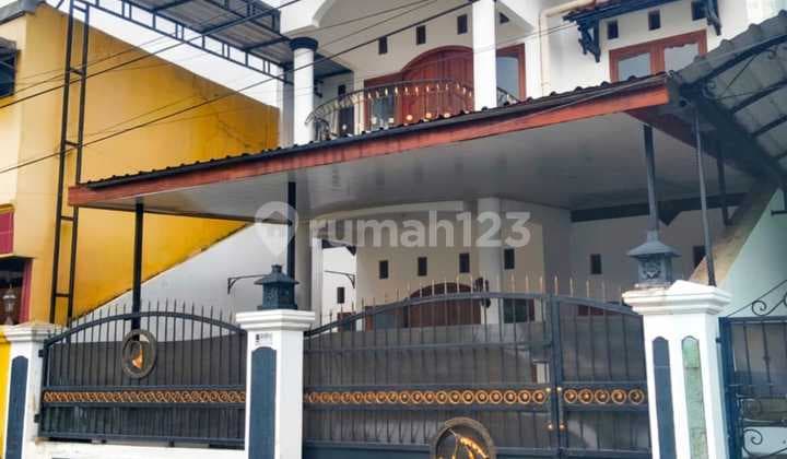 Rumah 2 LT di Lingkungan Warga Nyaman Deket Stadion Manahan