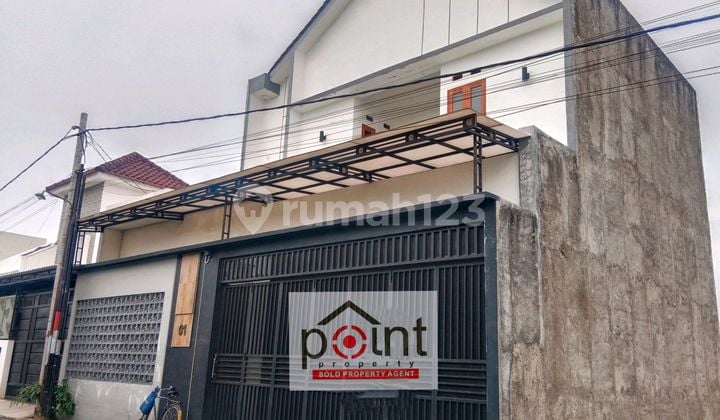 Rumah Bagus 2lantai Siap Huni Dekat Kamous Ums