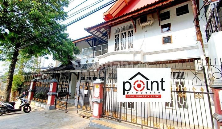 Rumah Kost Bagus 2 Lantai dekat Kampus UNS Surakarta