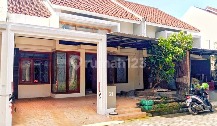 Rumah Cluster Bagus Siap Huni One Gate System