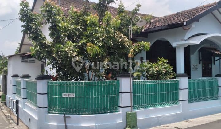 Rumah Hook Hitung Tanah Dekat ke Bandara Solo