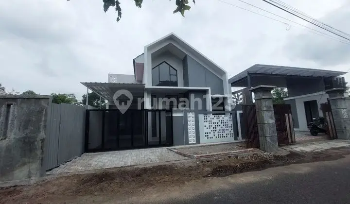 Rumah Cluster Indent Lingkungan Mewah Di Solo